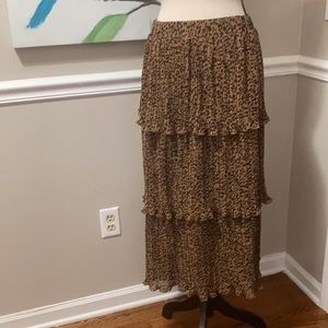 Tiered animal print skirt, L